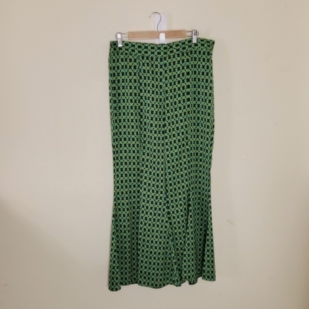 V Christina Green Geometric Wide Leg Pants Size 12